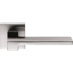 Paire de béquilles ZELDA sur rosace carrée, chromé mat